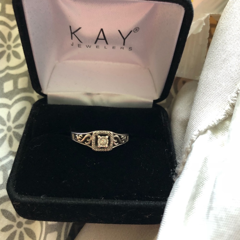Kay’s diamond ring